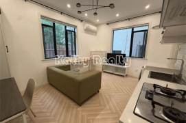 1BR Apartment in Old Xuhui (L1/L10)