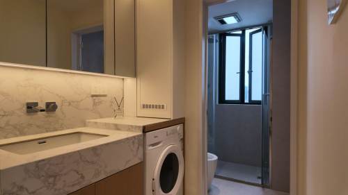Housing image — Bathroom