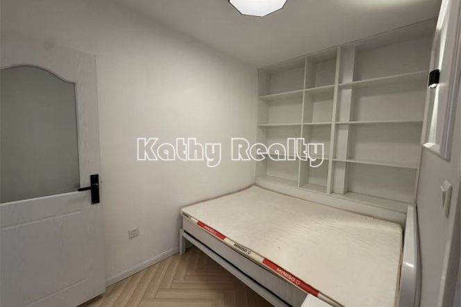 1BR Apartment in Old Xuhui (L1/L10)