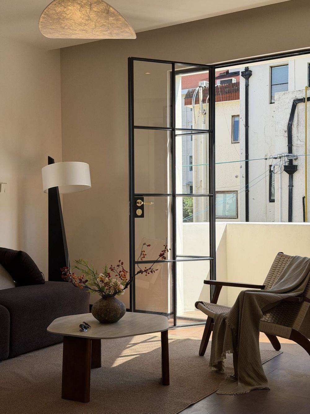 Housing image — Living Room