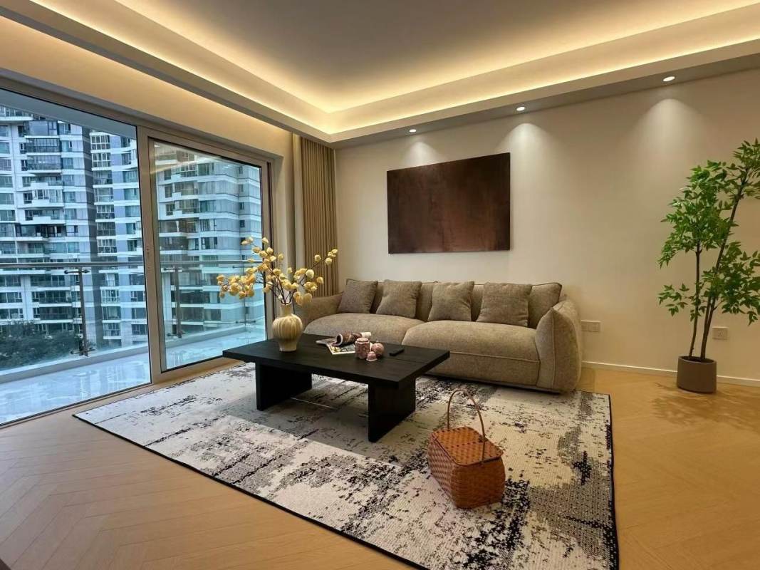 Housing image — Living Room