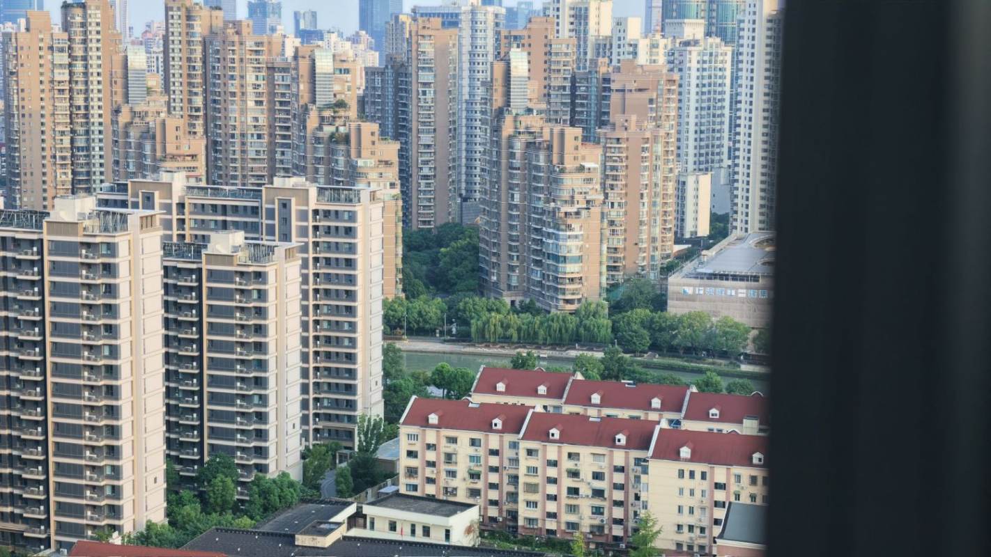 Housing image — View