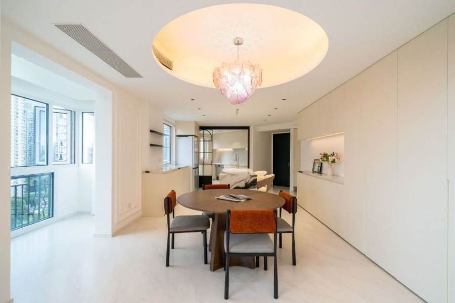 Housing image — Dining Area