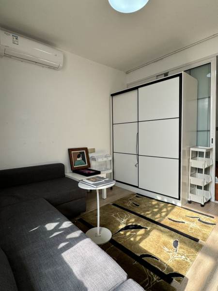 Housing image — Living Room