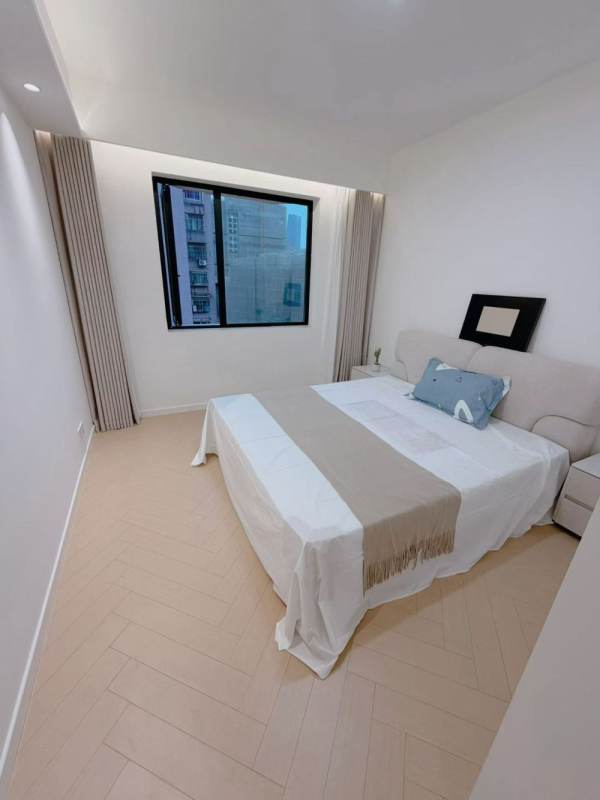 Housing image — Bedroom