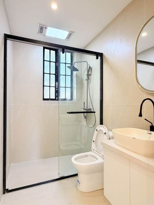 Housing image — Bathroom