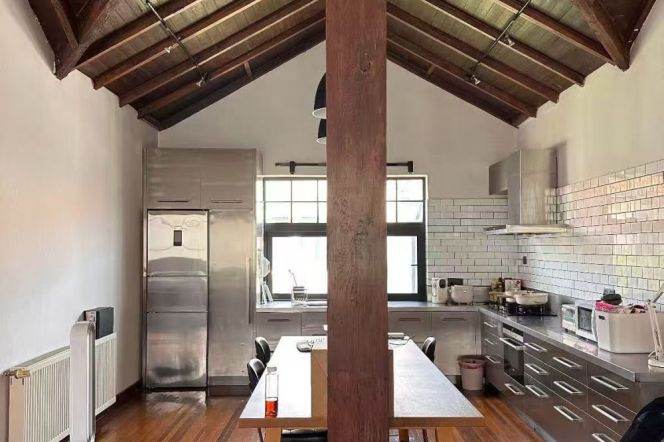 Spacious 1BR Heritage Apartment in Old Xuhui (L1/L7/L9)