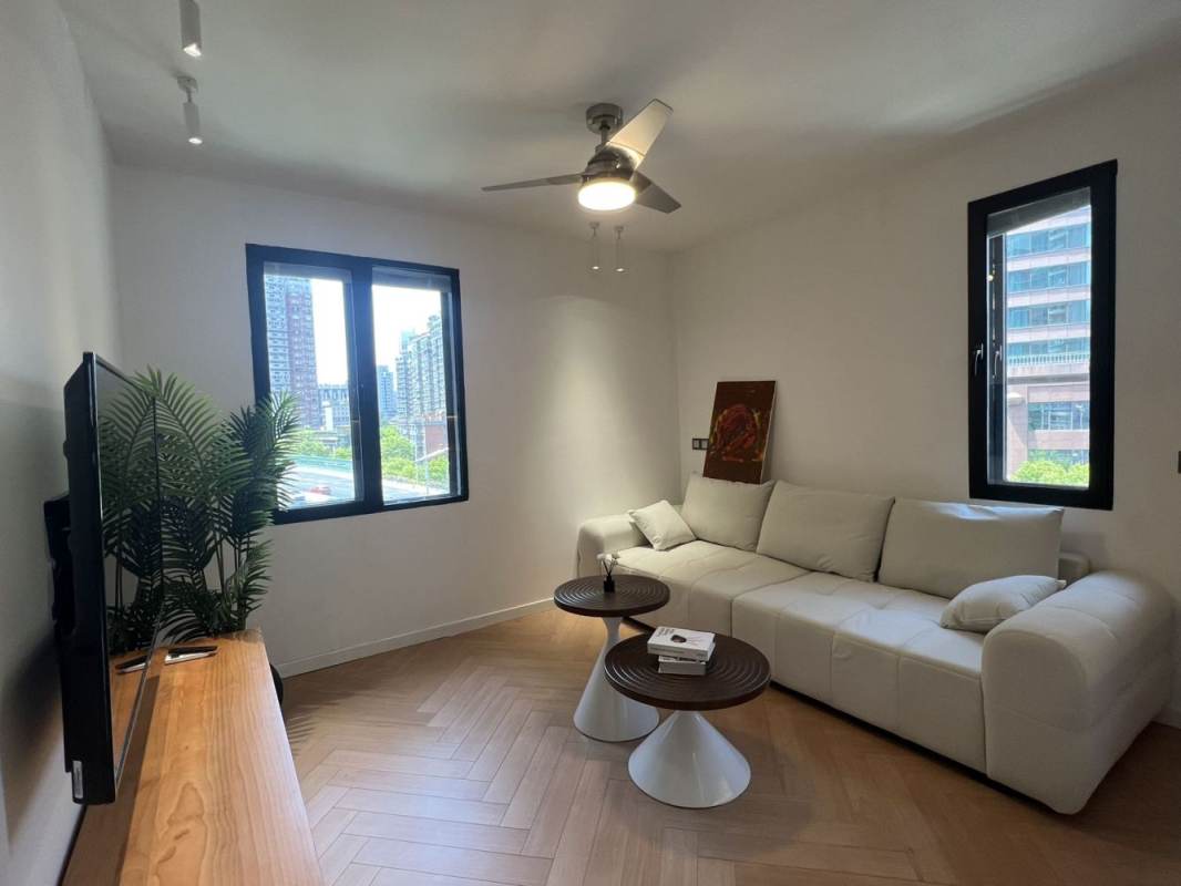 Housing image — Living Room