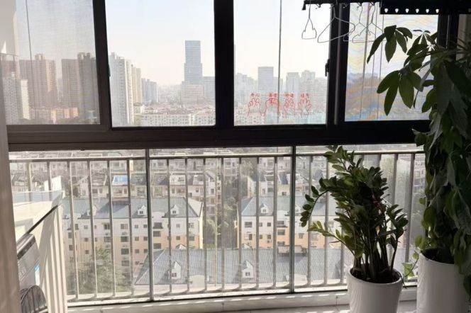 2BR Apartment in Gubei (L2)