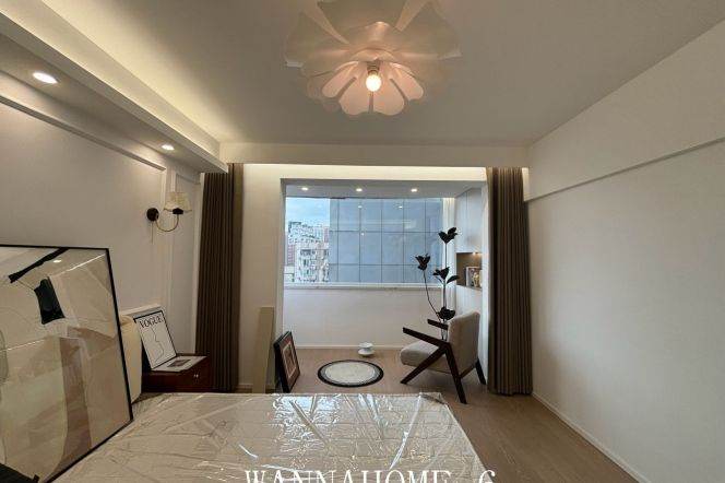 1BR Apartment in Jing'an (L2/L11)