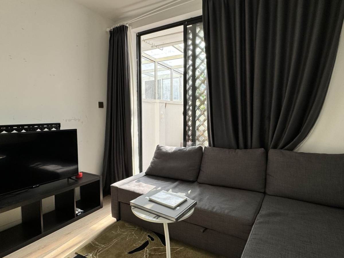Housing image — Living Room