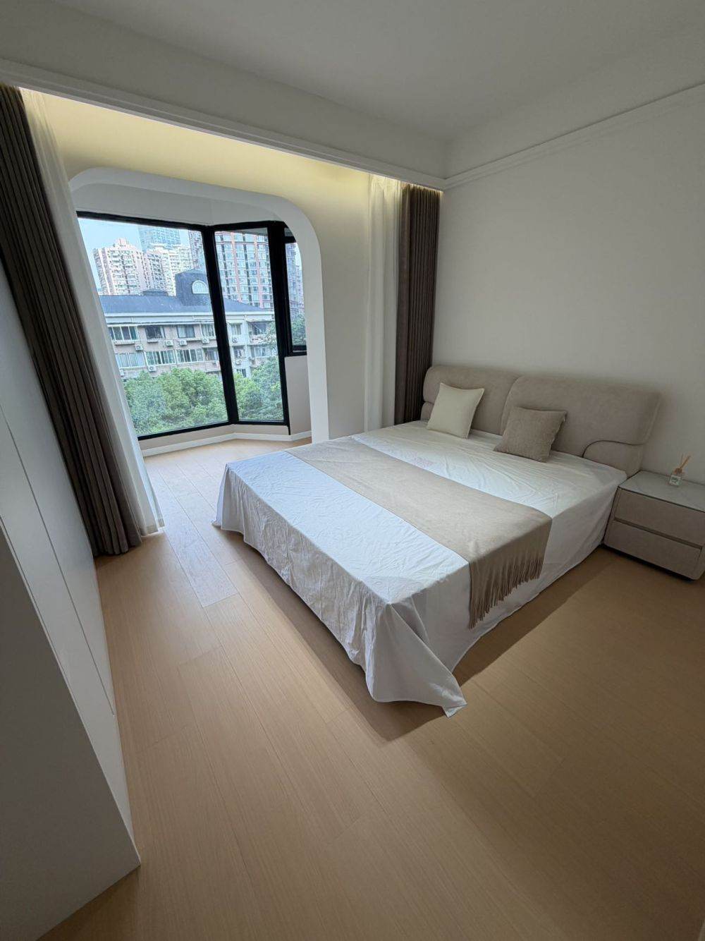 Housing image — Bedroom