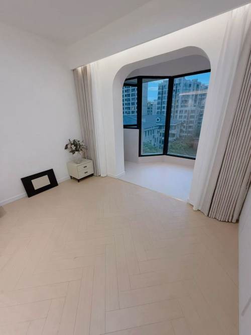 Housing image — Bedroom