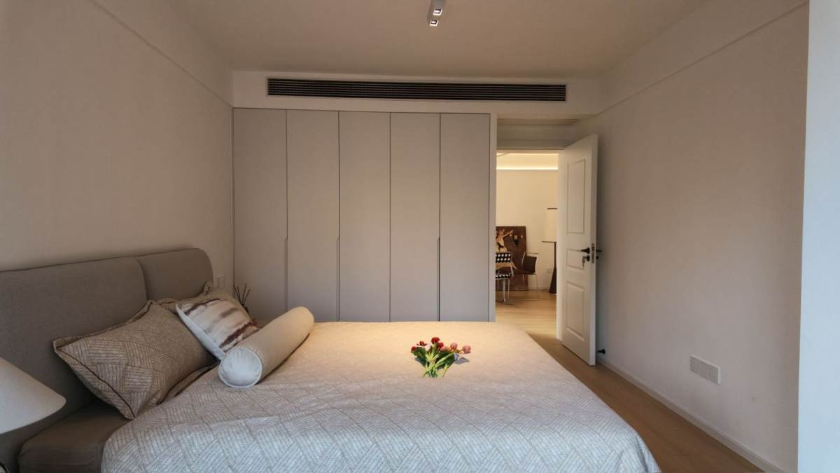 Housing image — Kitchen