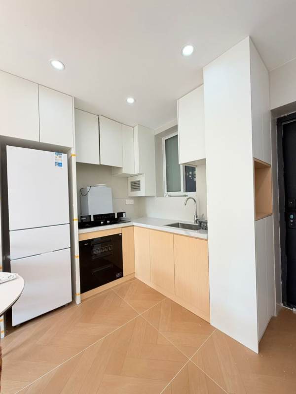 Housing image — Kitchen