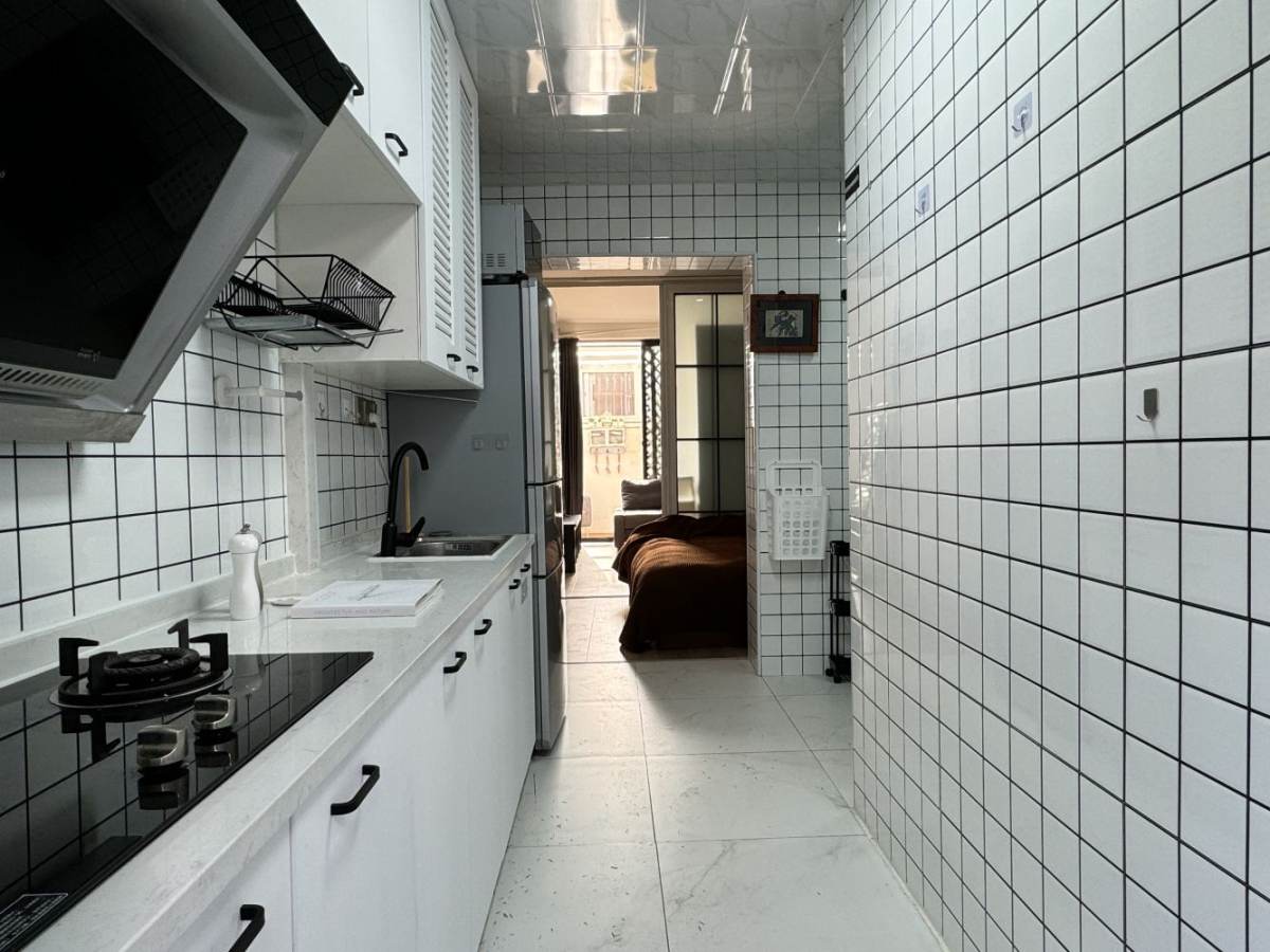 Housing image — Bathroom