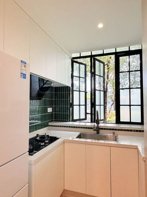 Housing image — Kitchen