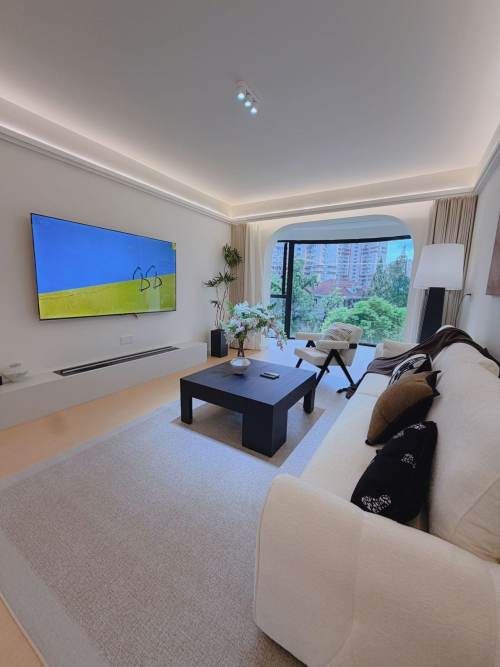Housing image — Living Room