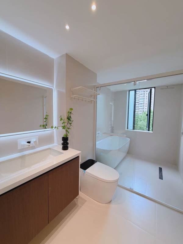 Housing image — Bathroom