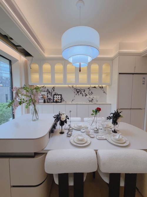Housing image — Dining Area