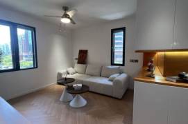 Spacious 1BR Apartment in Jing'an (L2/L11)
