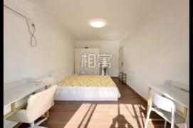 2BR Apartment in Jinqiao
