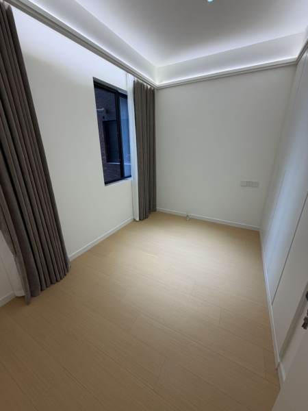 Housing image — Bedroom