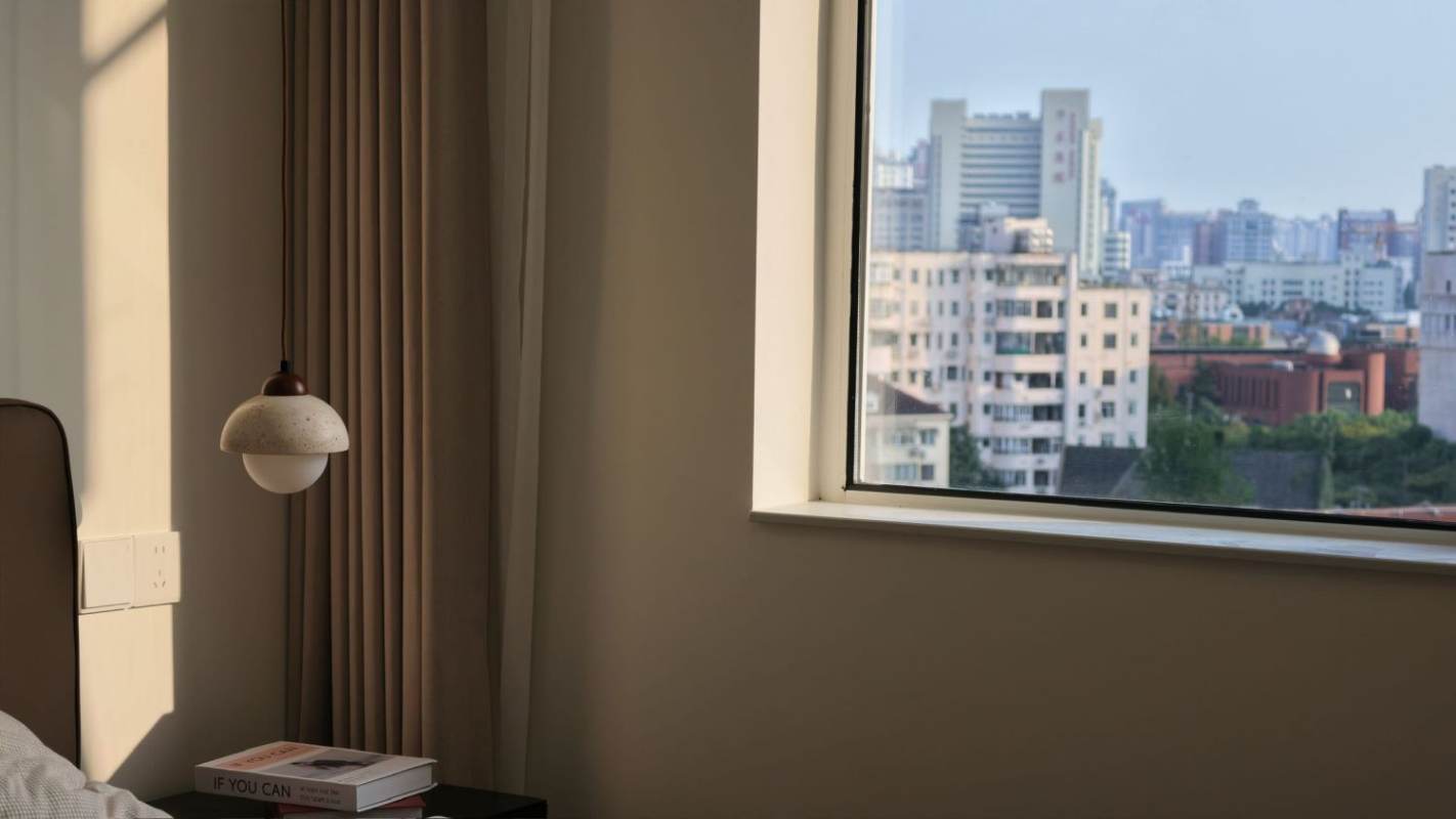 Housing image — Bedroom