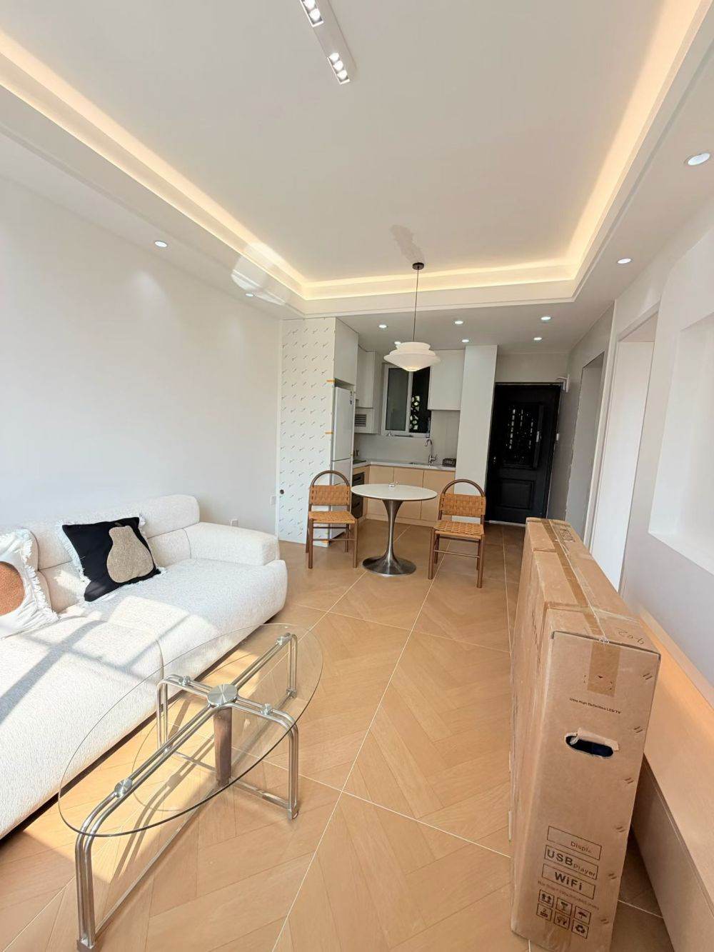 Housing image — Living Room