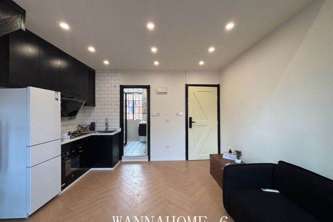 1BR Lane House at Jing'an Villa (L2/L12/L13)