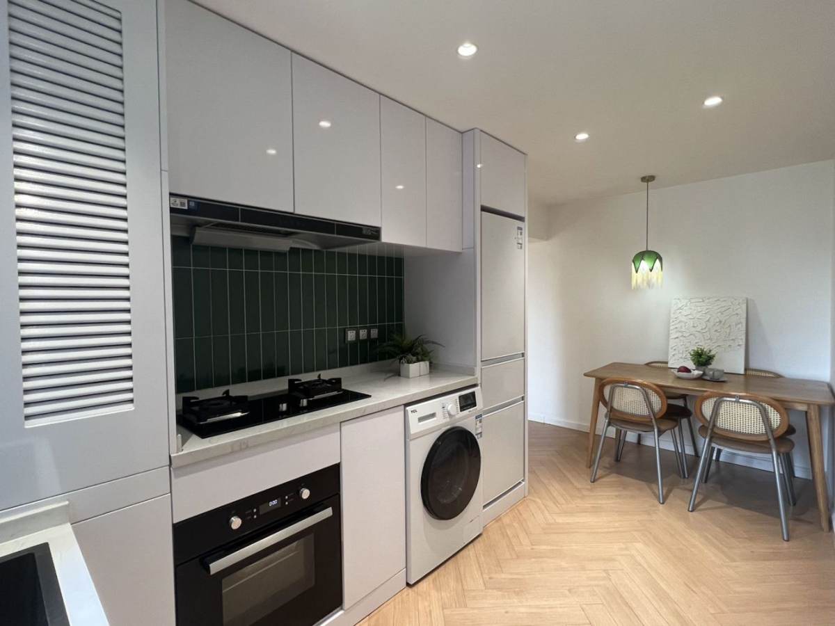 Housing image — Kitchen
