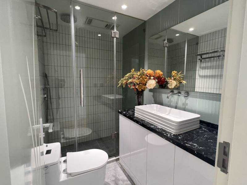 Housing image — Bathroom