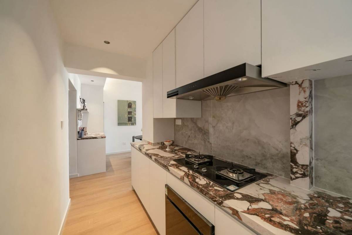 Housing image — Kitchen