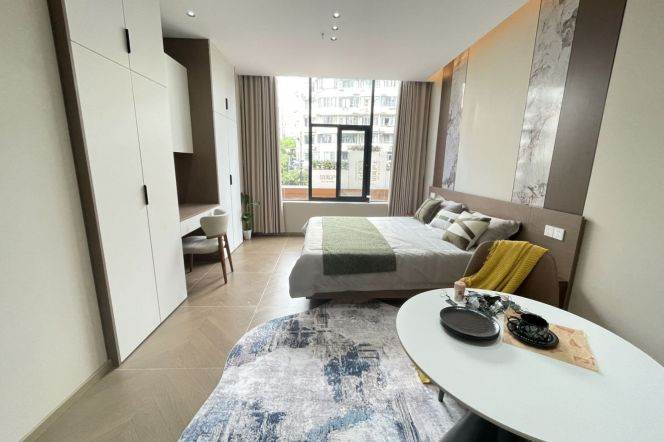 1BR Serviced Apartment near Shanghai Jiao Tong University with Terrace