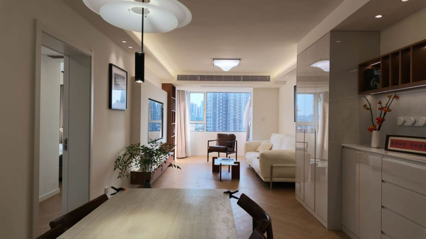 Housing image — Living Room