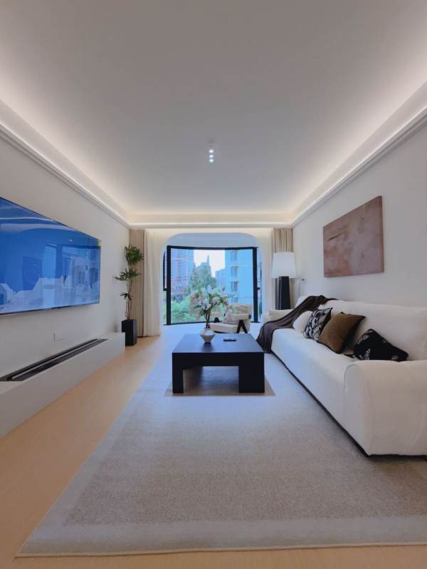 Housing image — Living Room