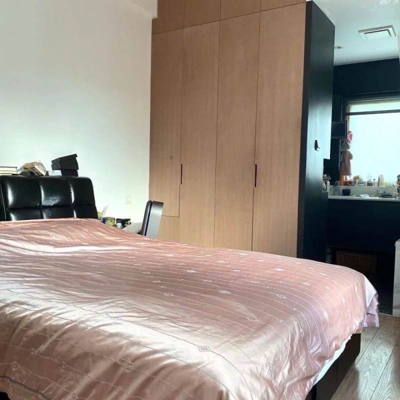 Housing image — Bedroom