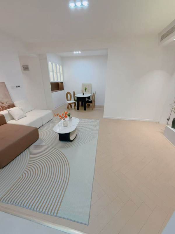 Housing image — Living Room