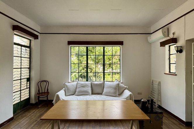 1BR Lane House in Old Xuhui (L1/L10)