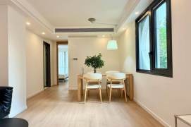 3BR Heritage Apartment near Jing'an Temple with Green View