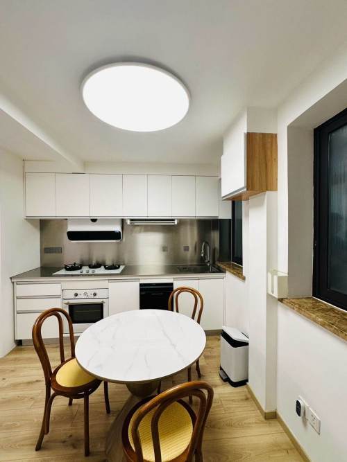 Housing image — Kitchen