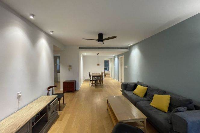 3BR Apartment at One Park Avenue with Green View