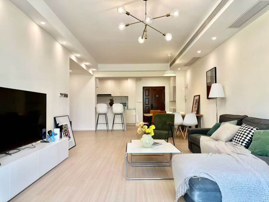 Housing image — Living Room