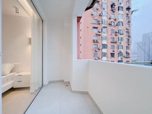 Housing image — Balcony