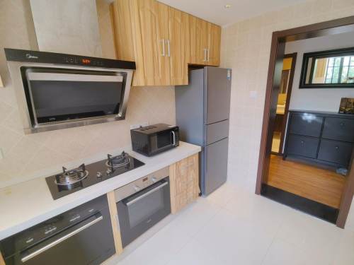 Housing image — Kitchen