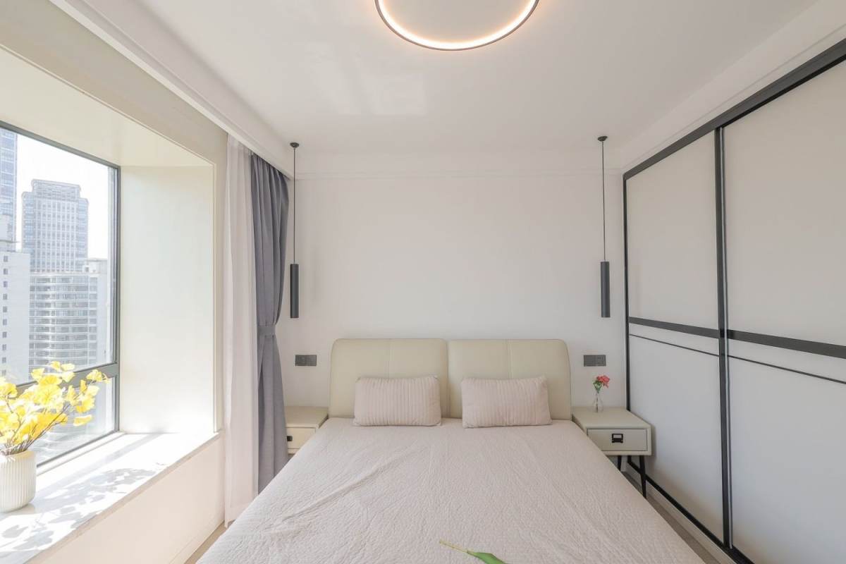 Housing image — Bedroom