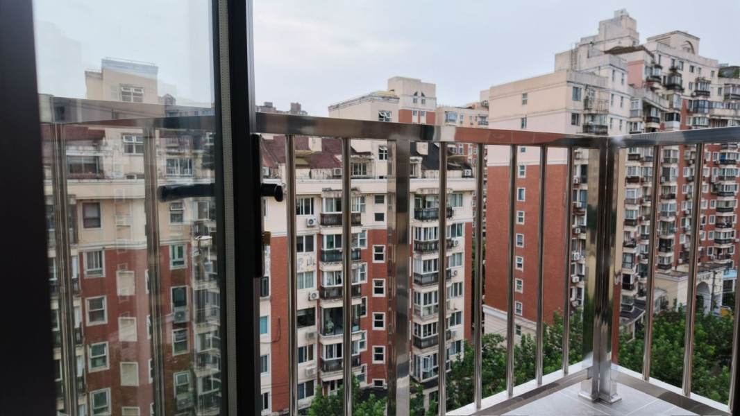 Housing image — Balcony