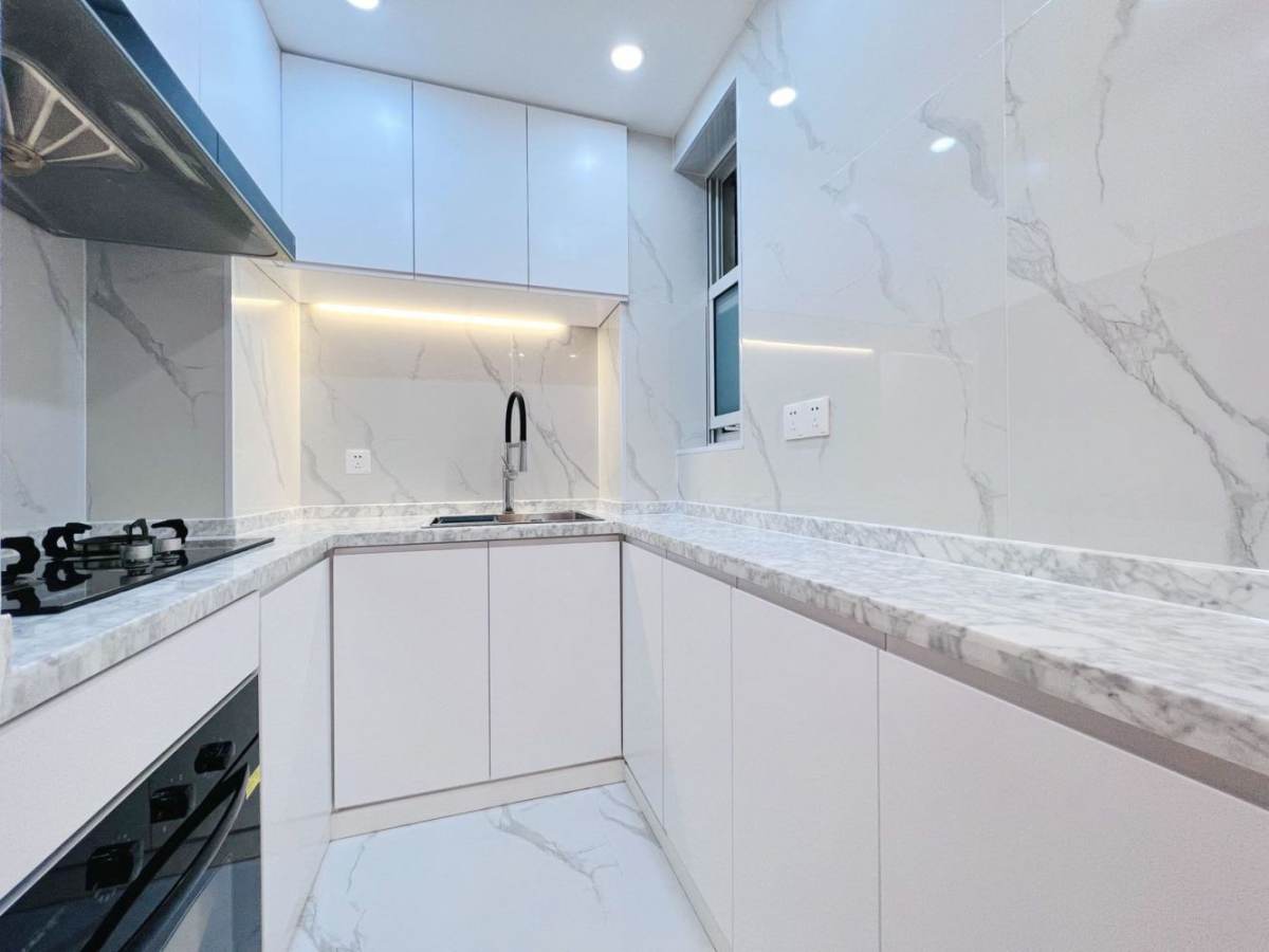 Housing image — Kitchen