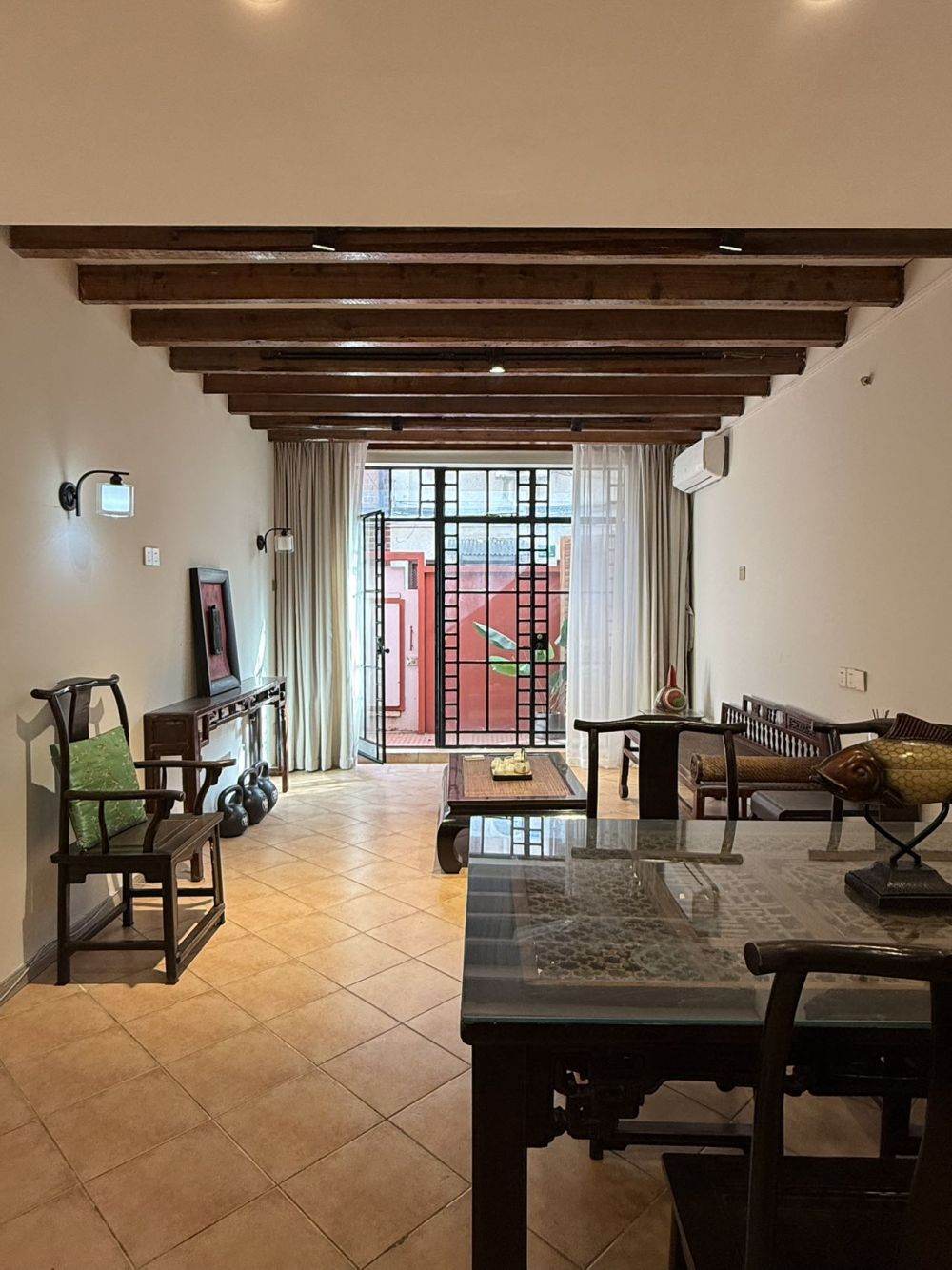 Housing image — Dining Area