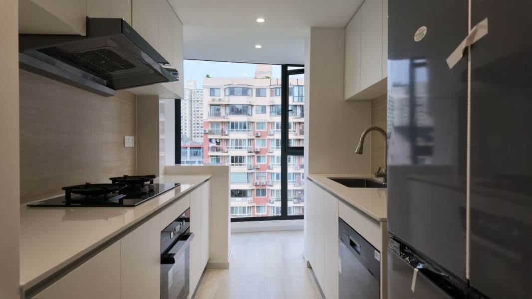 Housing image — Kitchen